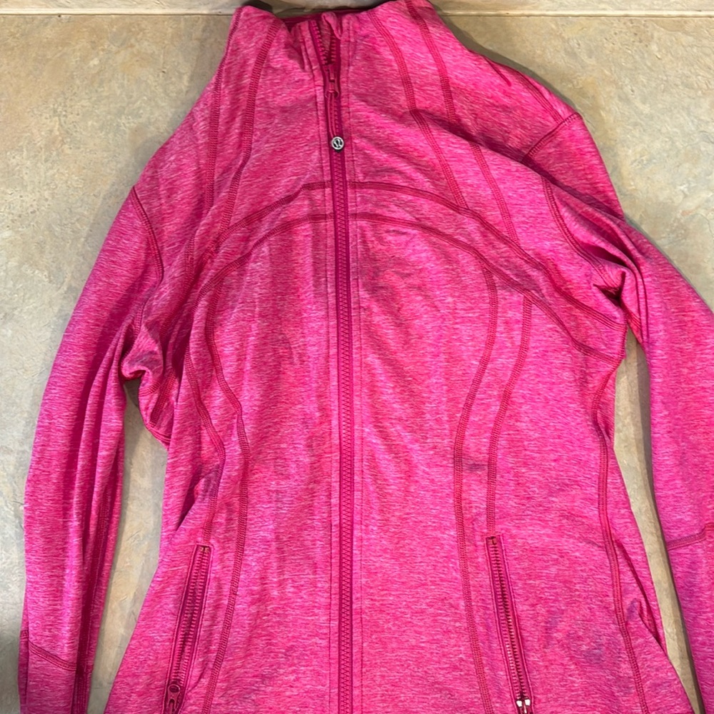 Pink Lululemon define jacket! Perfect condition worn a handful of times.
